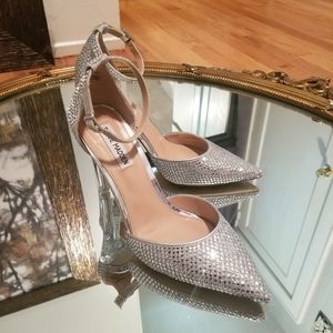 Authentic Rhinestone Steve Madden Heels